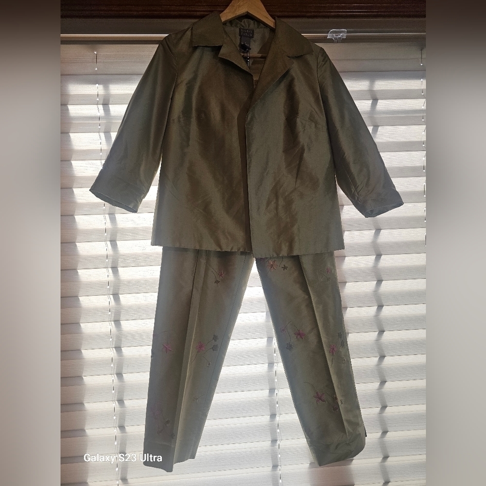 sigrid olsen silk 2 piece pant suit, 100% Silk Pants Sz 4 And Jacket Sz 6